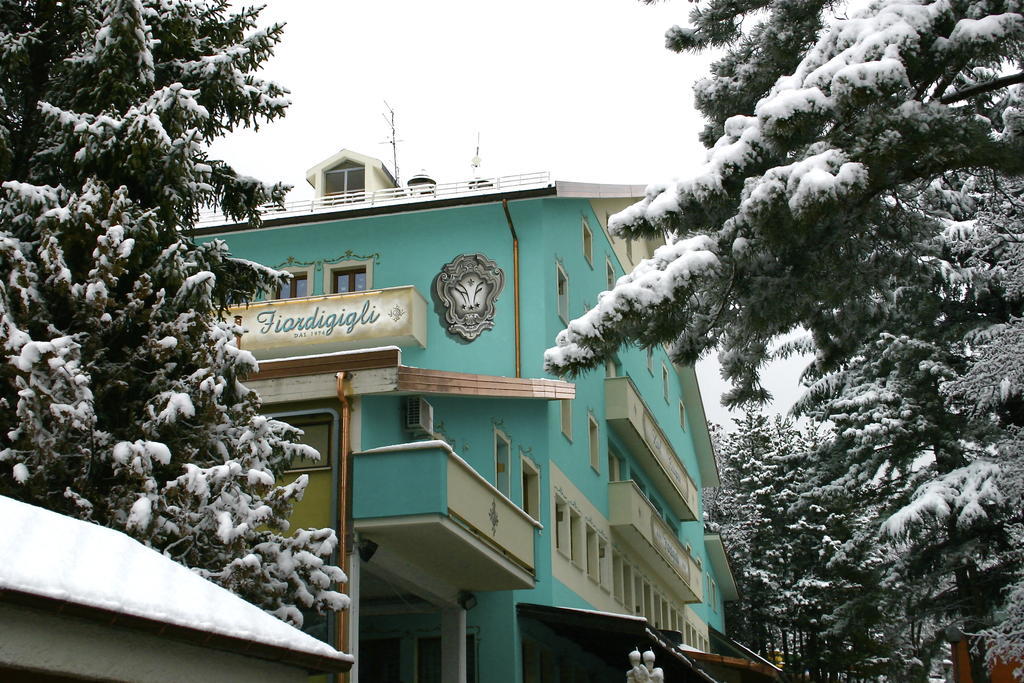 Hotel Fiordigigli LʼAquila Exterior foto